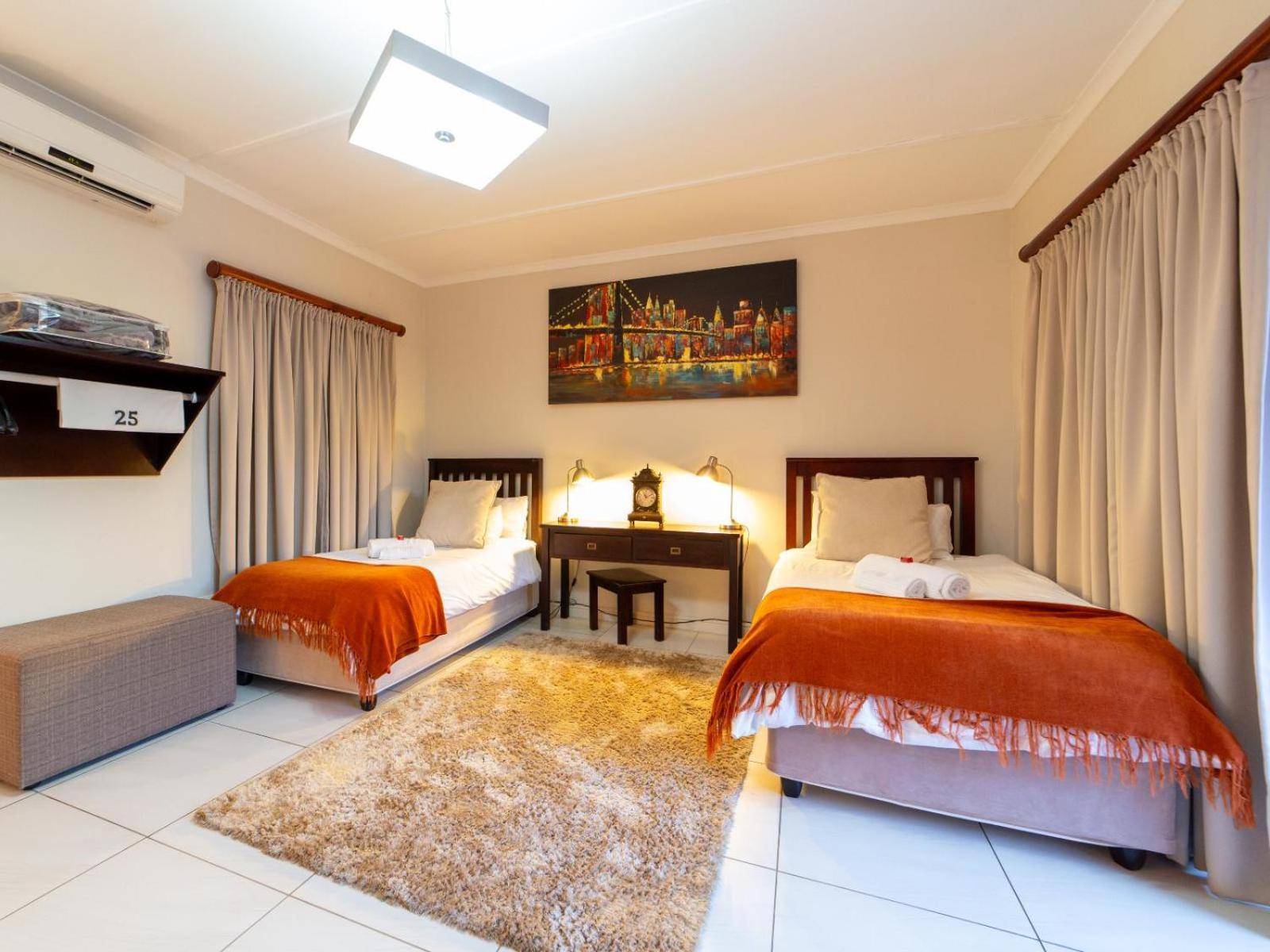 Sunriver Kalahari Lodge Riverside Stay In アピントン 部屋 写真