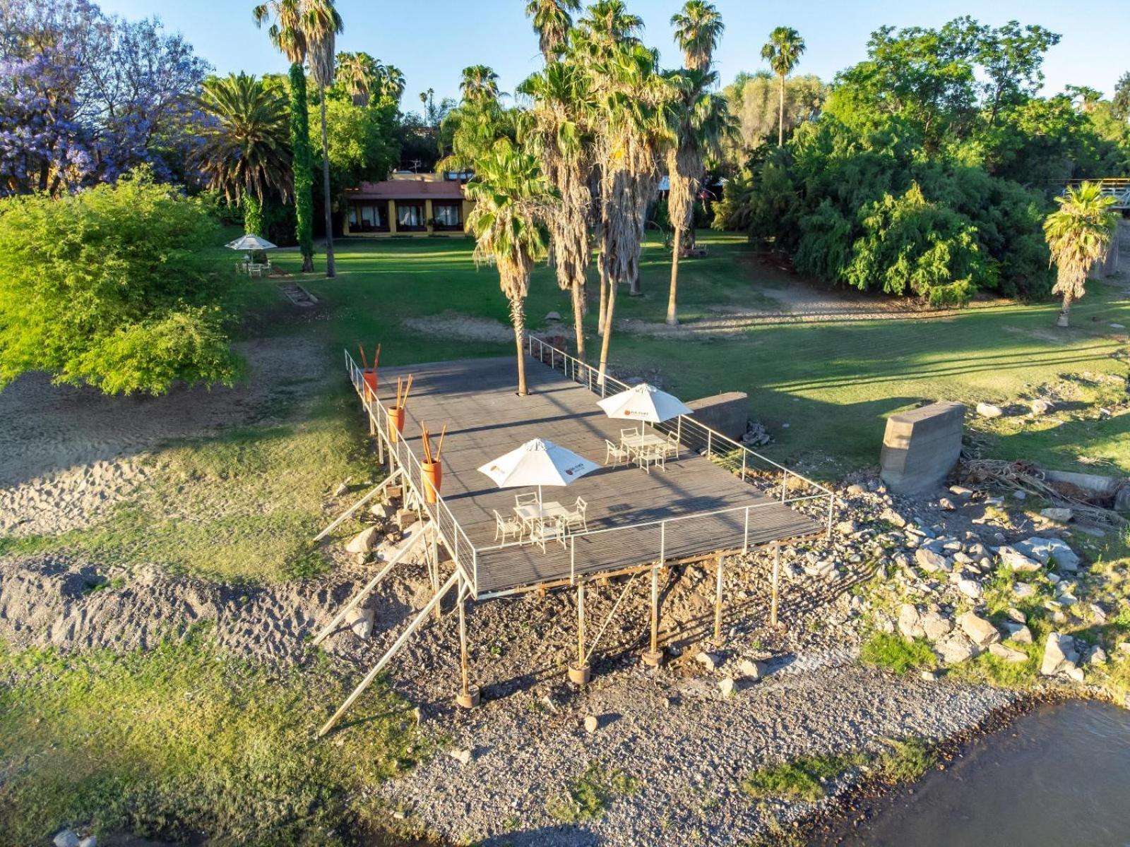 Sunriver Kalahari Lodge Riverside Stay In アピントン エクステリア 写真