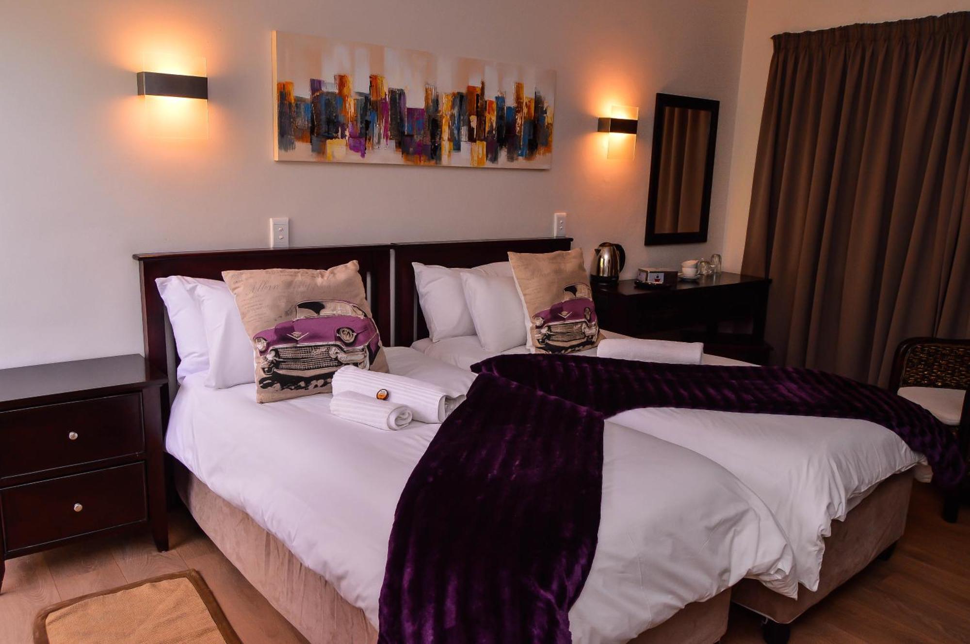 Sunriver Kalahari Lodge Riverside Stay In アピントン エクステリア 写真
