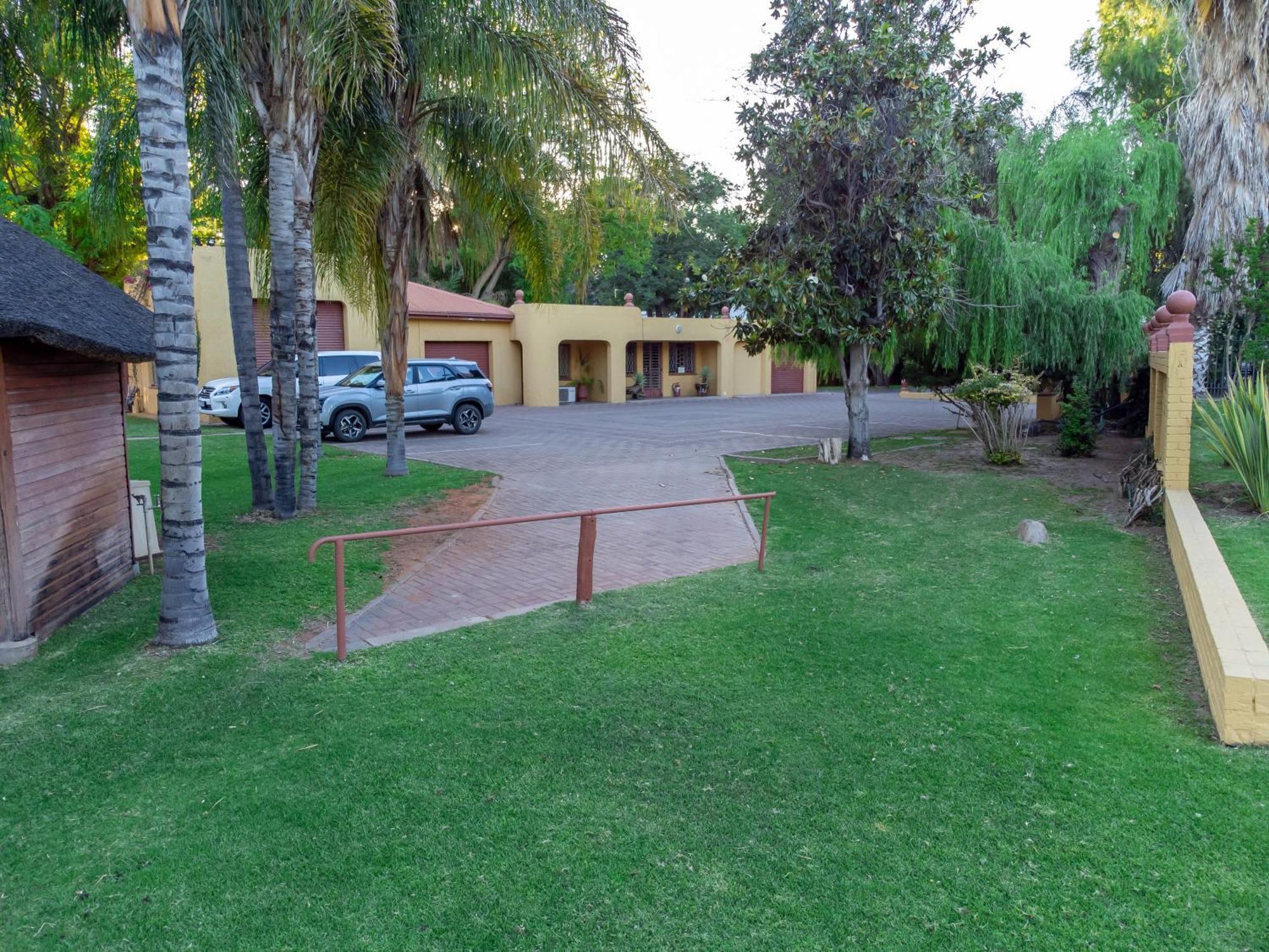 Sunriver Kalahari Lodge Riverside Stay In アピントン エクステリア 写真